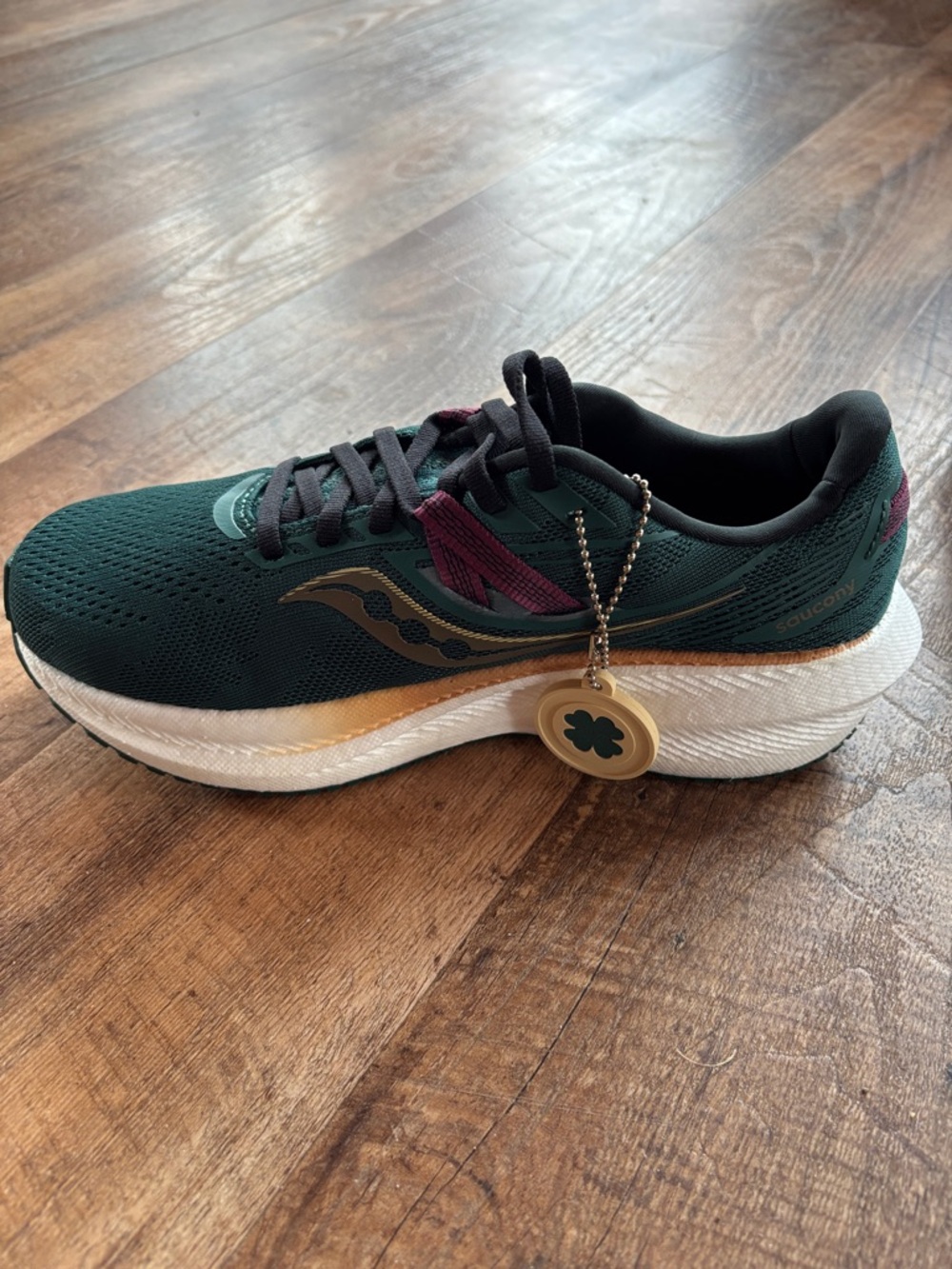 Saucony Triumph Women’s 8.5 - Picture 2 of 5